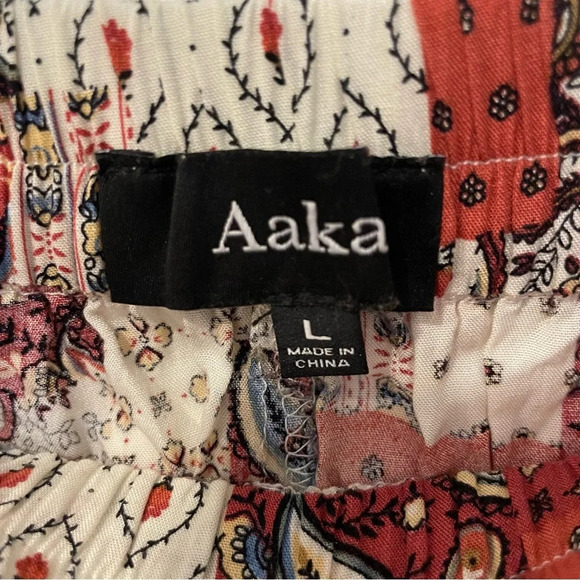 High Waist Summer Breezy Shorts with Tassels - Picture 4 of 6